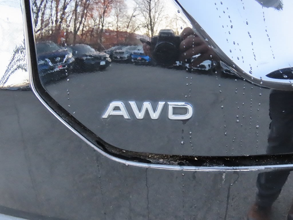 Thumbnail: 2023 Honda Pilot - 21