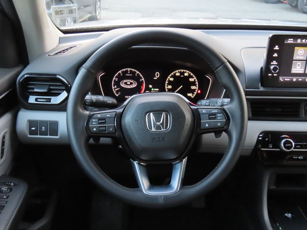 Thumbnail: 2023 Honda Pilot - 13
