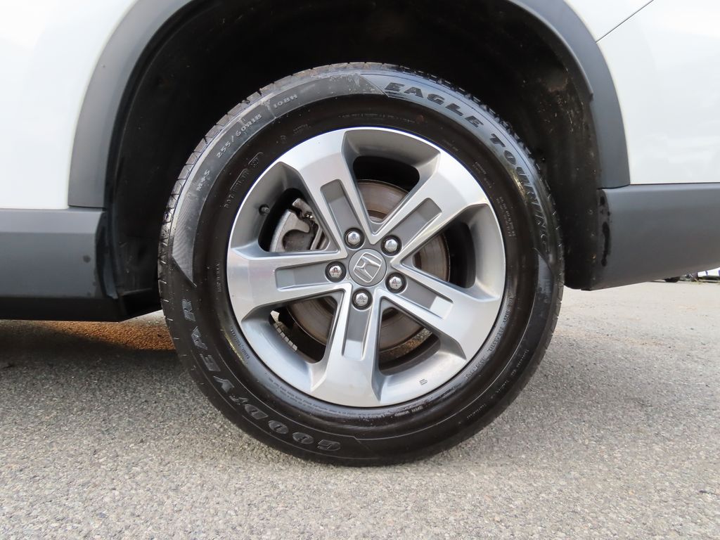 Thumbnail: 2023 Honda Pilot - 8