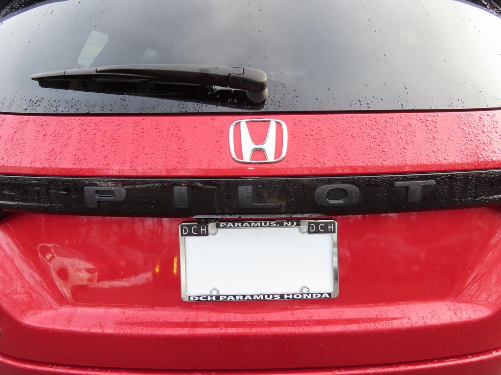 Thumbnail: 2023 Honda Pilot - 6