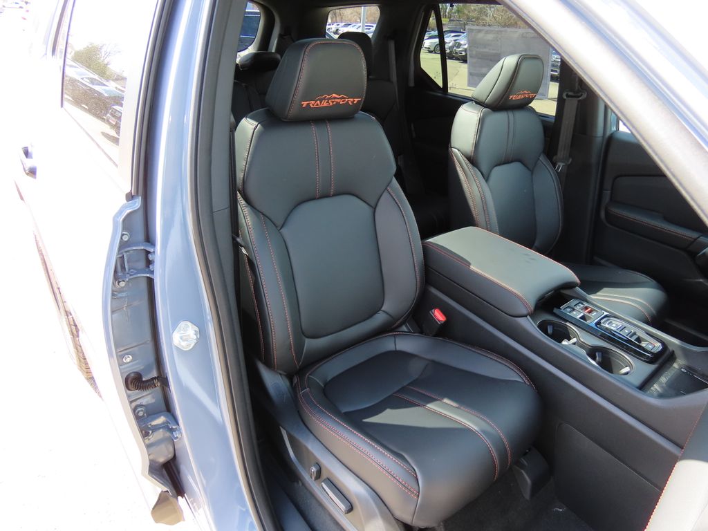 Thumbnail: 2026 Honda Pilot - 25