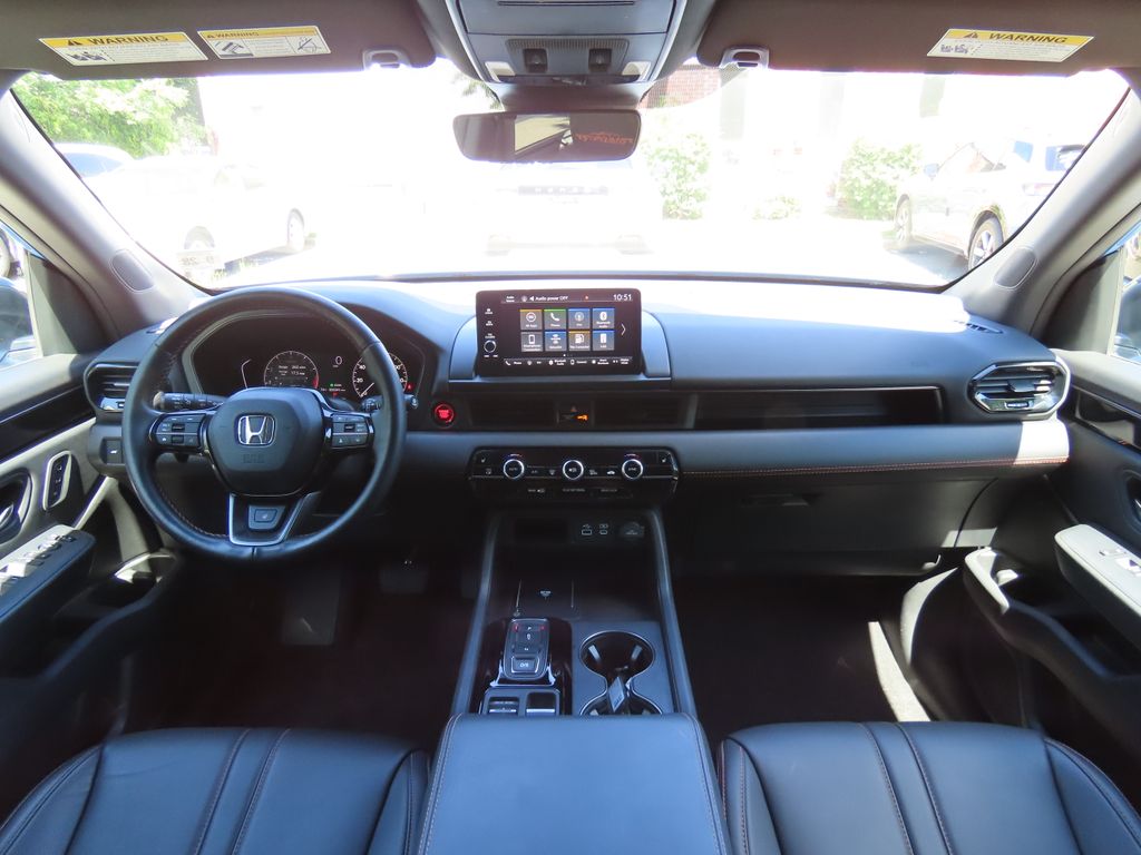 Thumbnail: 2023 Honda Pilot - 10