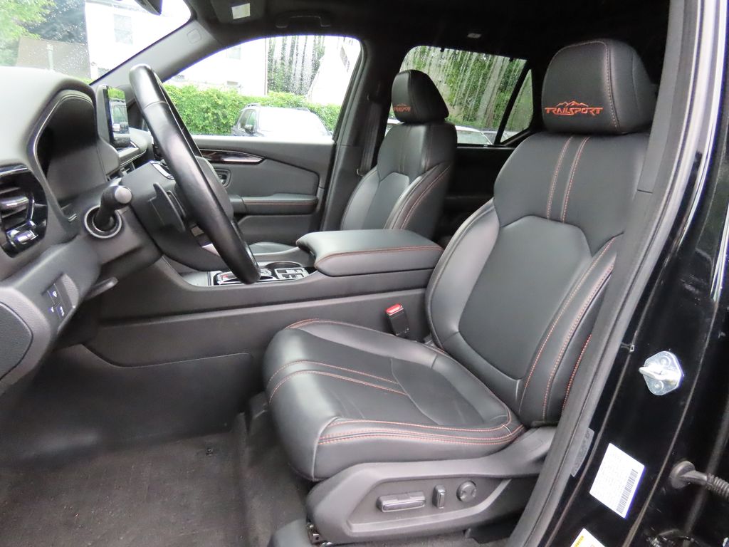Thumbnail: 2023 Honda Pilot - 11