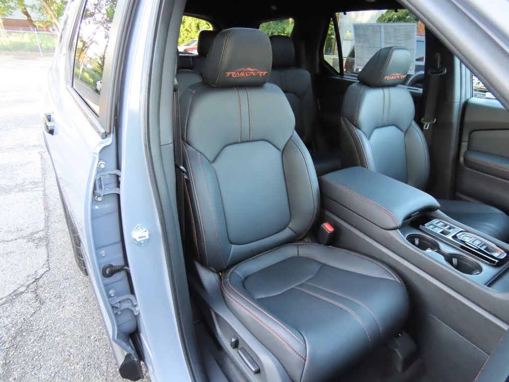Thumbnail: 2023 Honda Pilot - 12