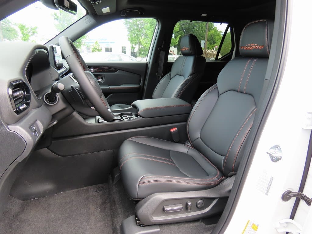 Thumbnail: 2025 Honda Pilot - 11