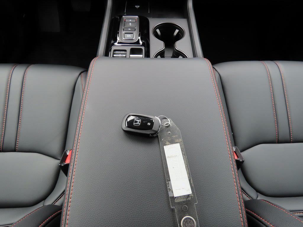 Thumbnail: 2025 Honda Pilot - 25