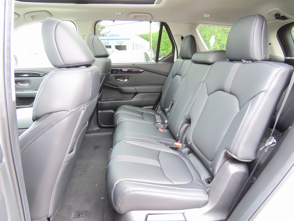 Thumbnail: 2025 Honda Pilot - 12