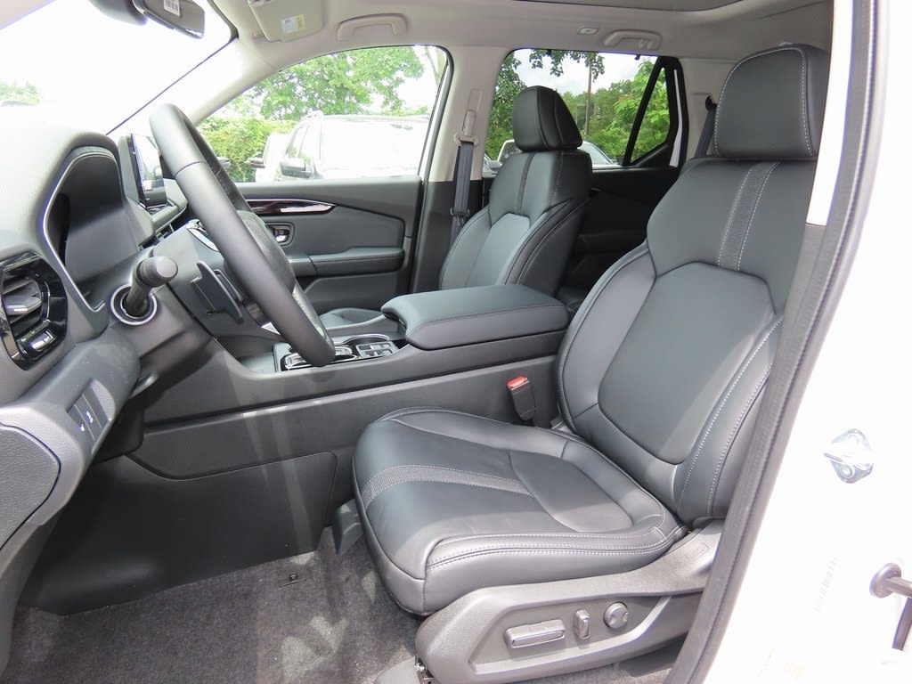 Thumbnail: 2025 Honda Pilot - 11