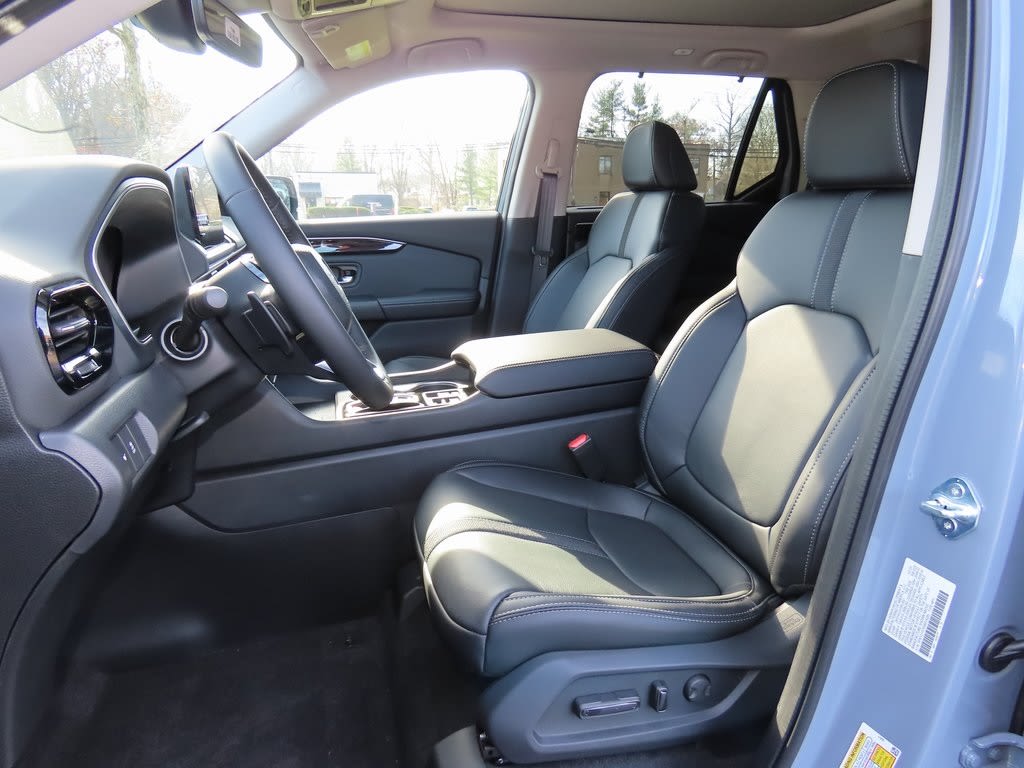 Thumbnail: 2025 Honda Pilot - 11