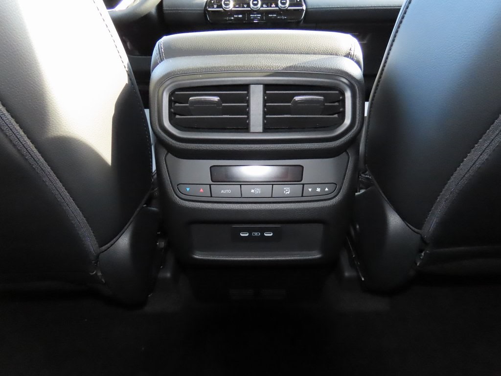 Thumbnail: 2025 Honda Pilot - 27