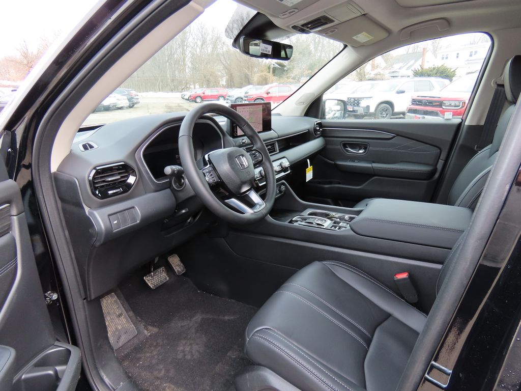 Thumbnail: 2026 Honda Pilot - 11