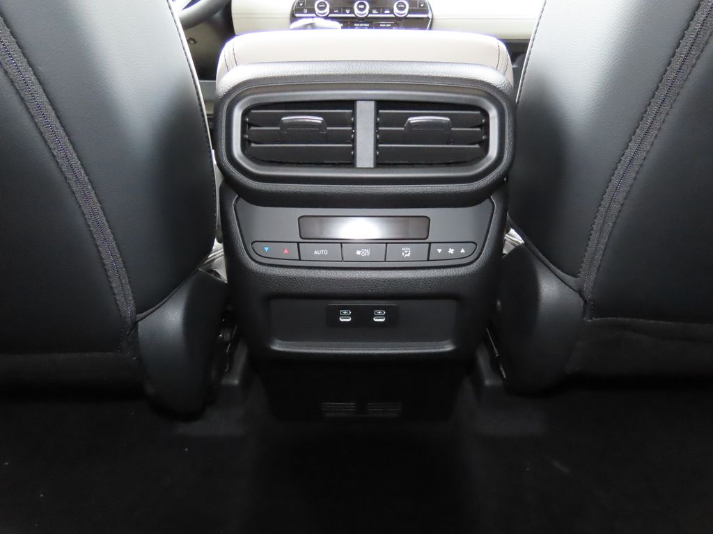 Thumbnail: 2026 Honda Pilot - 29