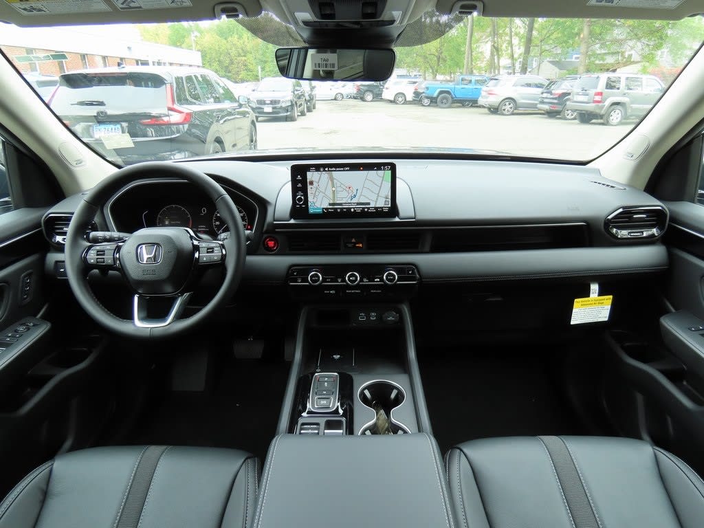 Thumbnail: 2025 Honda Pilot - 2