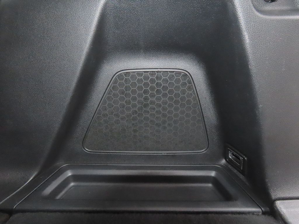 Thumbnail: 2023 Honda Pilot - 22