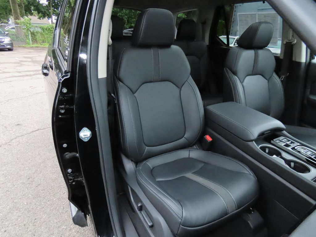 Thumbnail: 2023 Honda Pilot - 27