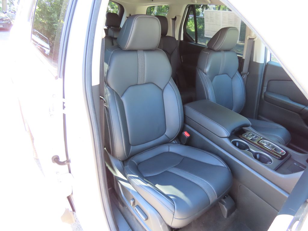 Thumbnail: 2025 Honda Pilot - 12