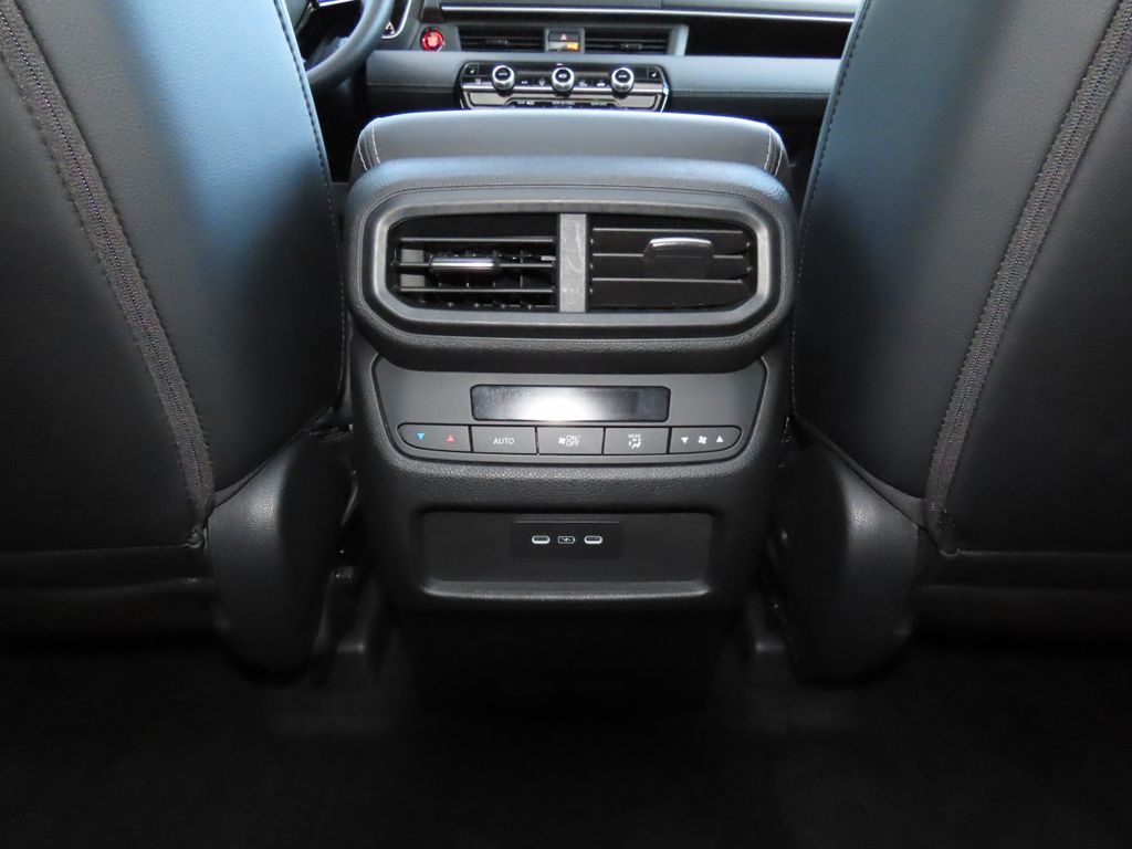 Thumbnail: 2024 Honda Pilot - 31