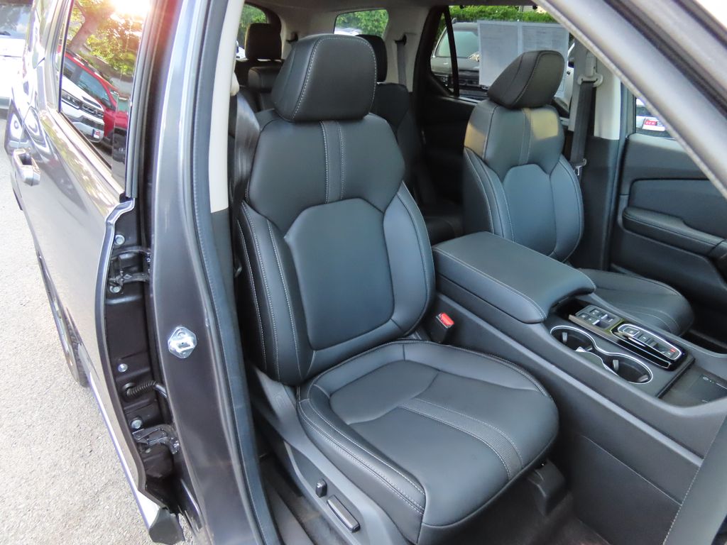 Thumbnail: 2024 Honda Pilot - 26