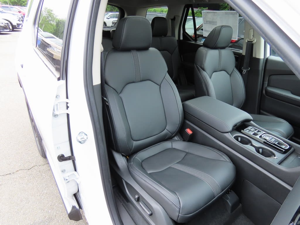 Thumbnail: 2025 Honda Pilot - 24