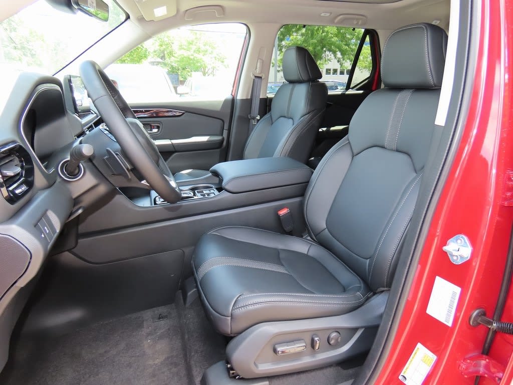 Thumbnail: 2025 Honda Pilot - 11