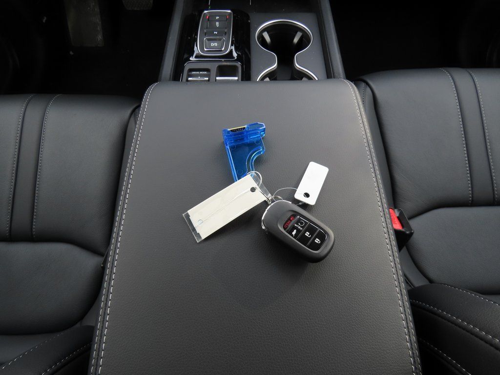 Thumbnail: 2026 Honda Pilot - 30