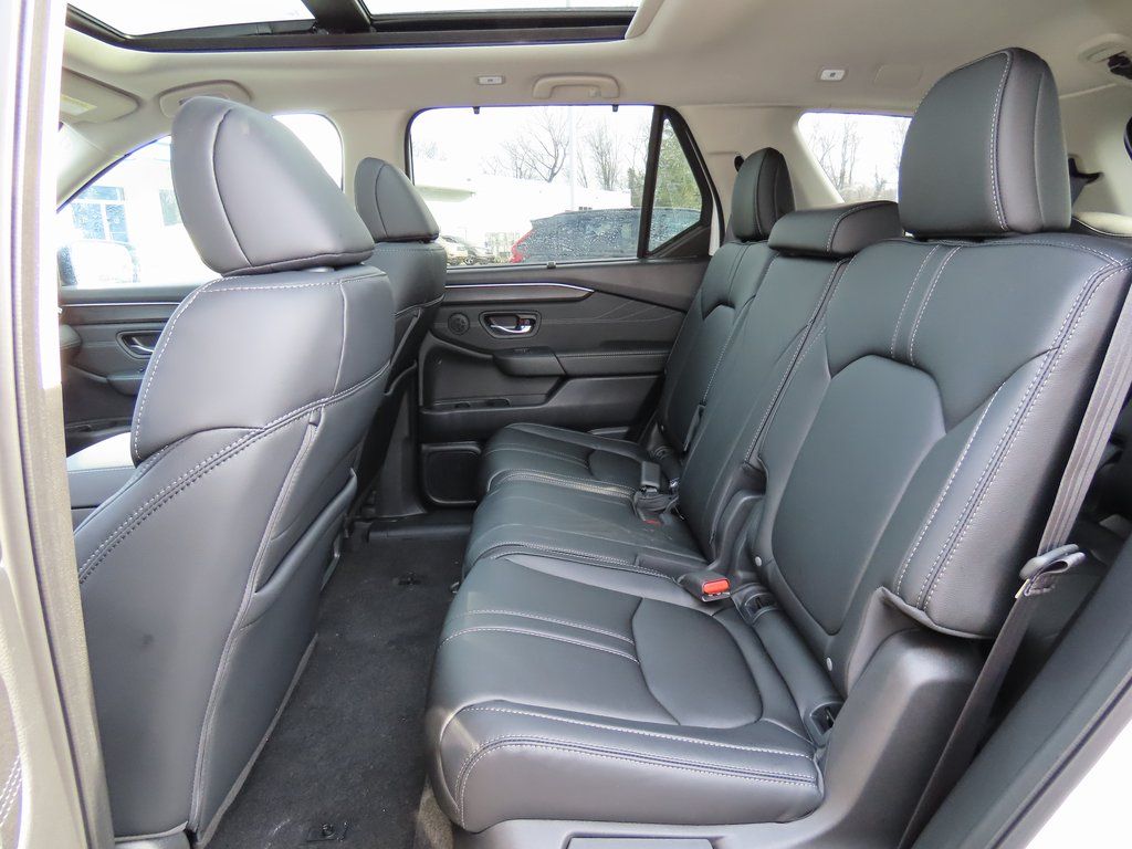 Thumbnail: 2026 Honda Pilot - 12