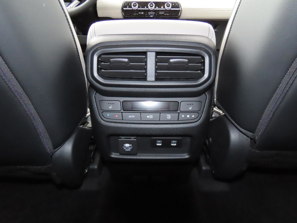 Thumbnail: 2026 Honda Pilot - 31