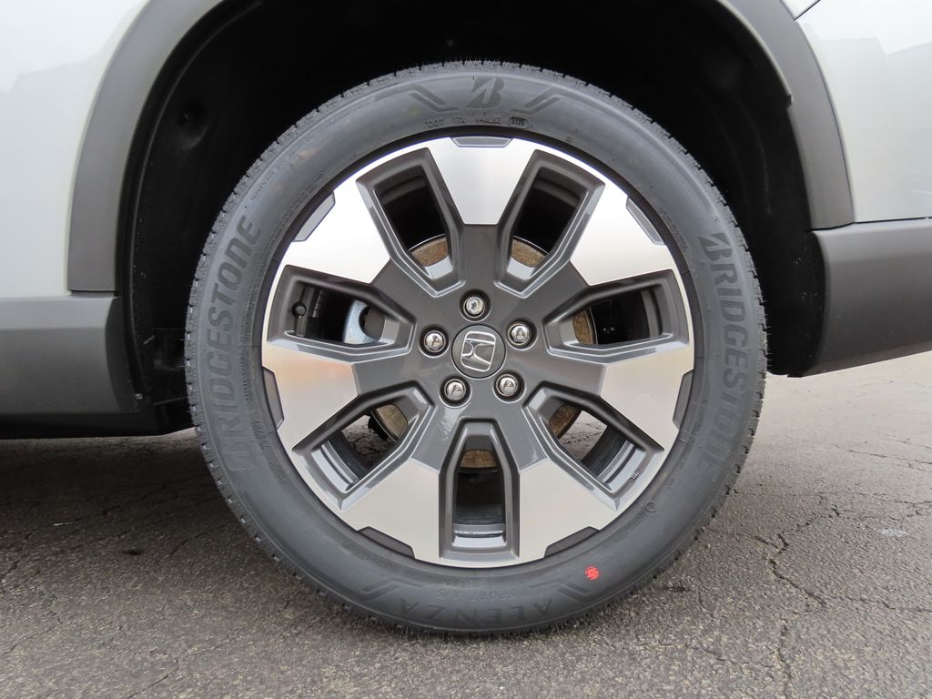 Thumbnail: 2026 Honda Pilot - 8