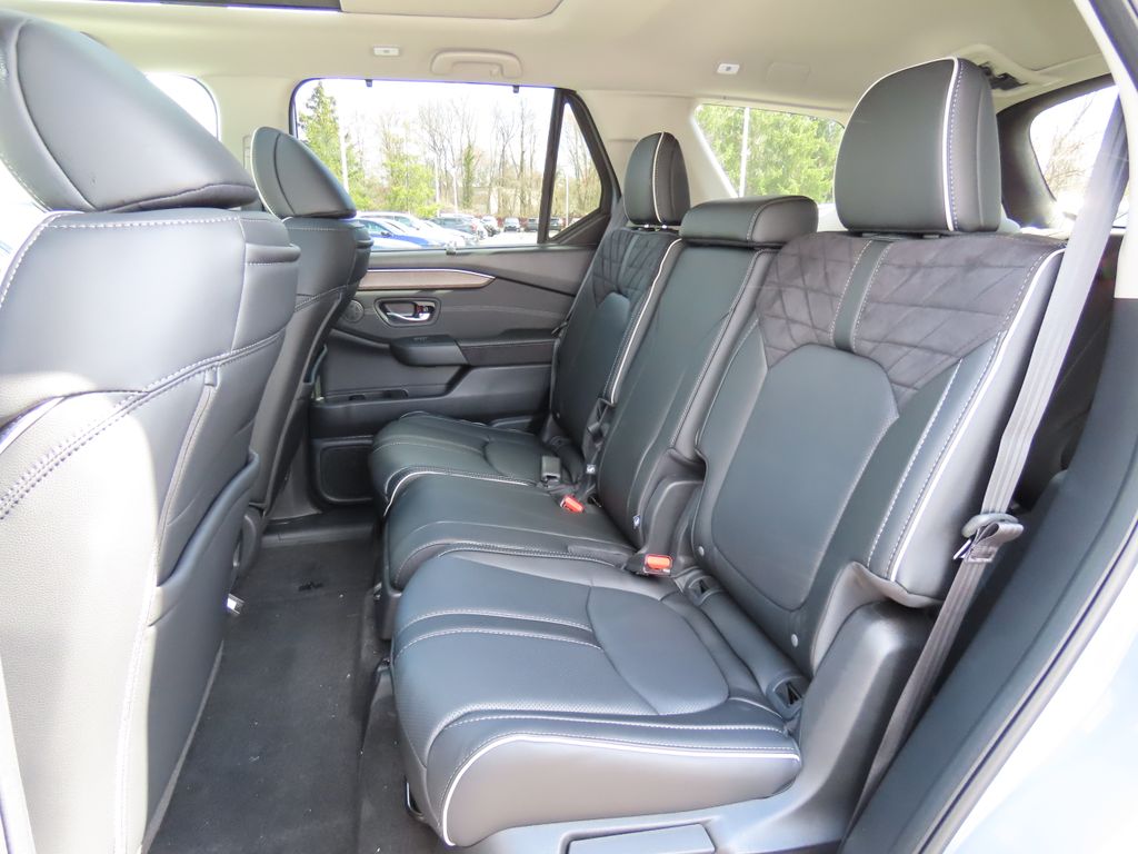 Thumbnail: 2026 Honda Pilot - 13