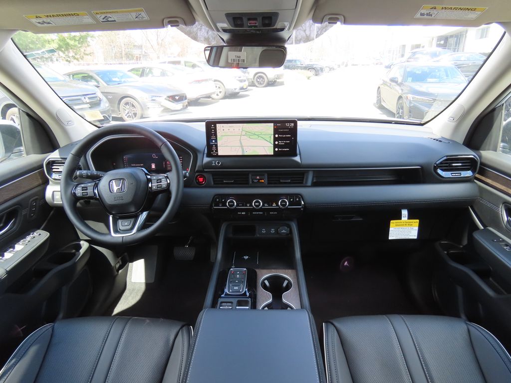 Thumbnail: 2026 Honda Pilot - 10