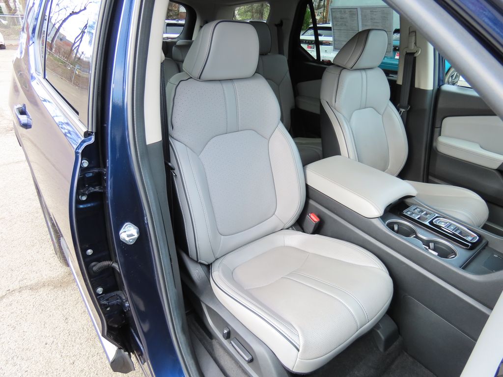 Thumbnail: 2023 Honda Pilot - 26