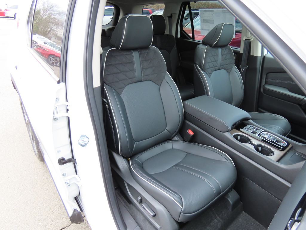 Thumbnail: 2026 Honda Pilot - 24