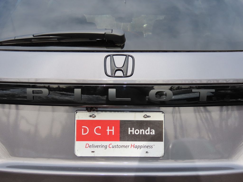 Thumbnail: 2026 Honda Pilot - 6