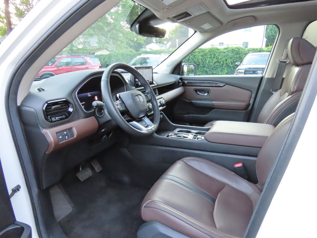Thumbnail: 2024 Honda Pilot - 2