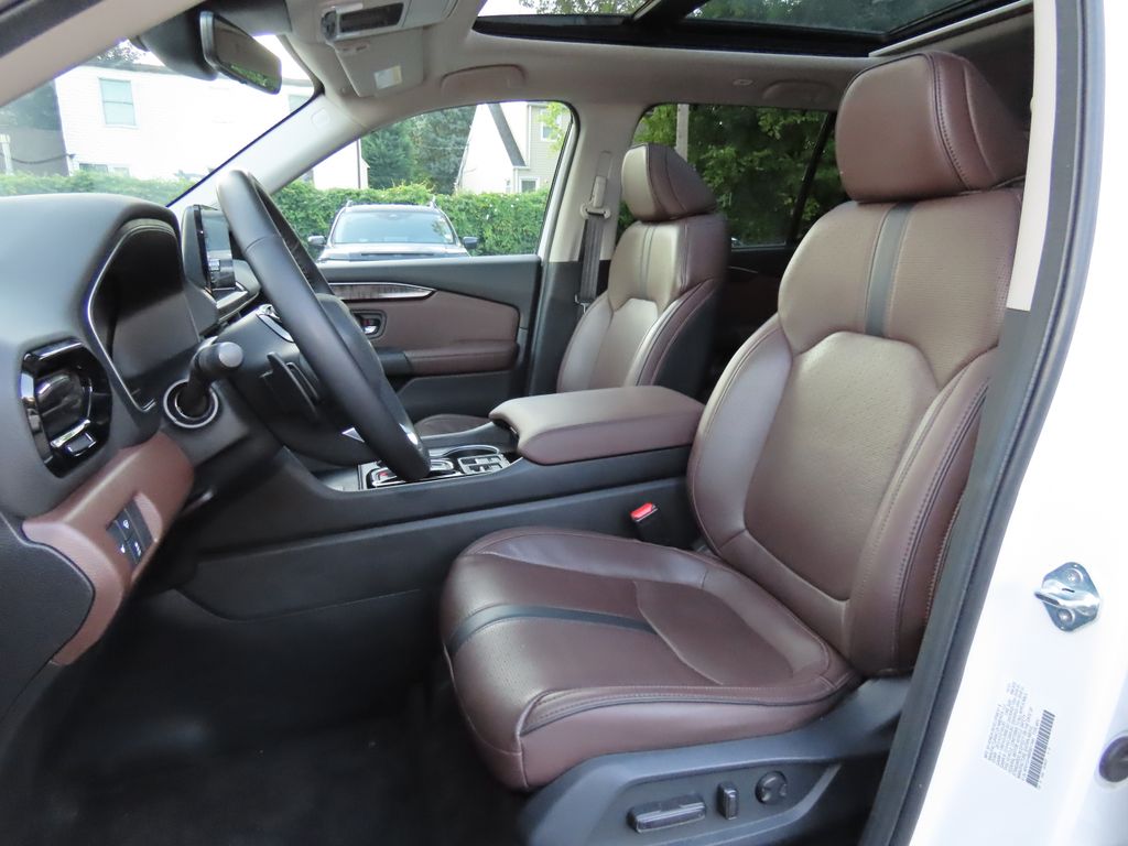 Thumbnail: 2024 Honda Pilot - 9