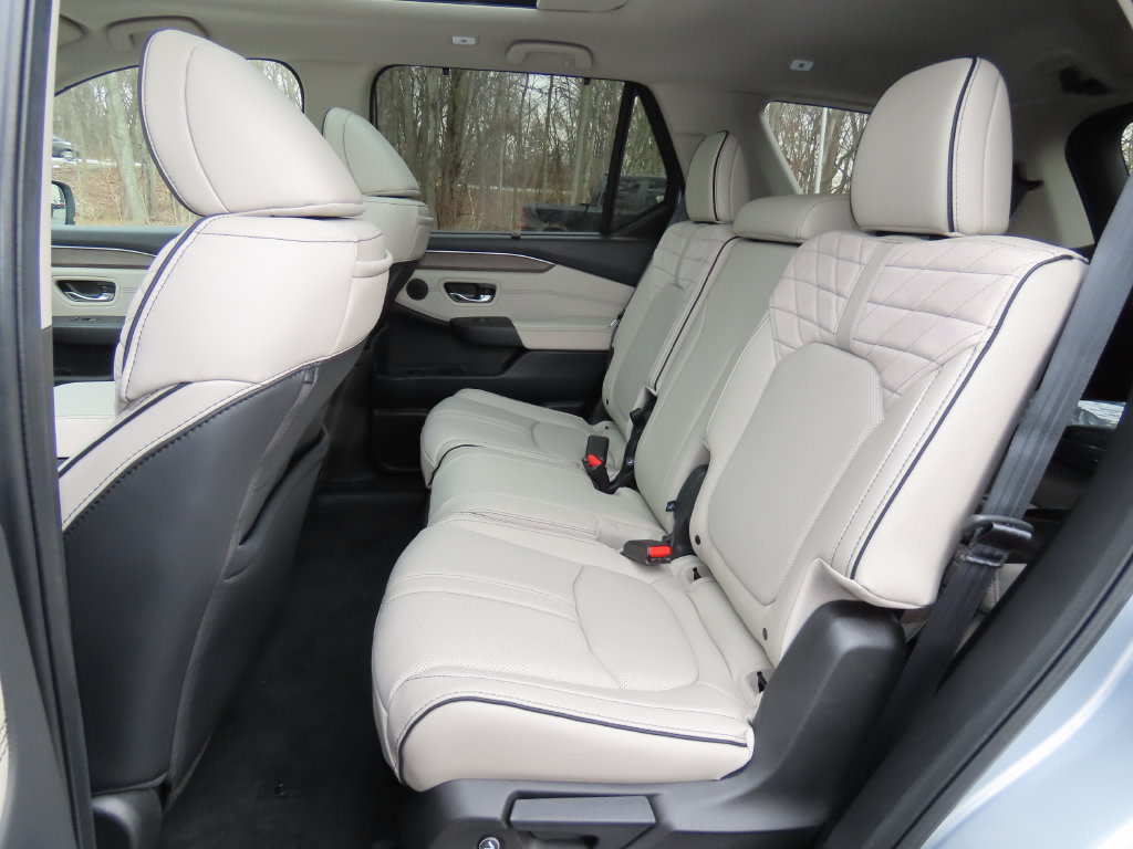 Thumbnail: 2026 Honda Pilot - 13