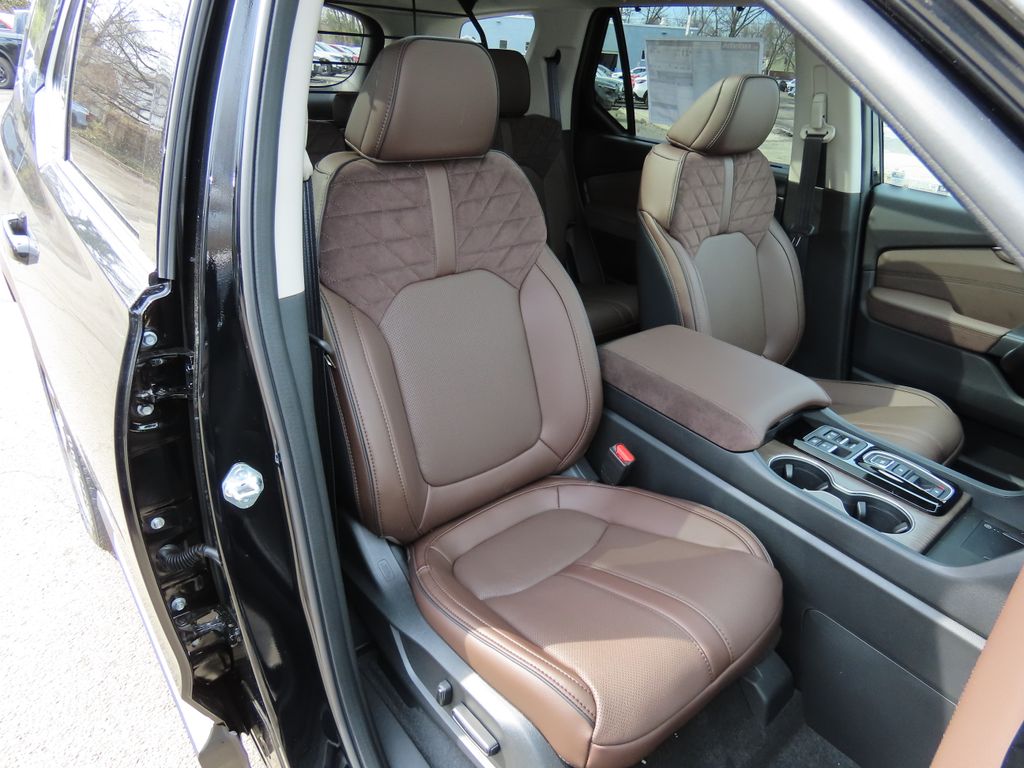 Thumbnail: 2026 Honda Pilot - 23