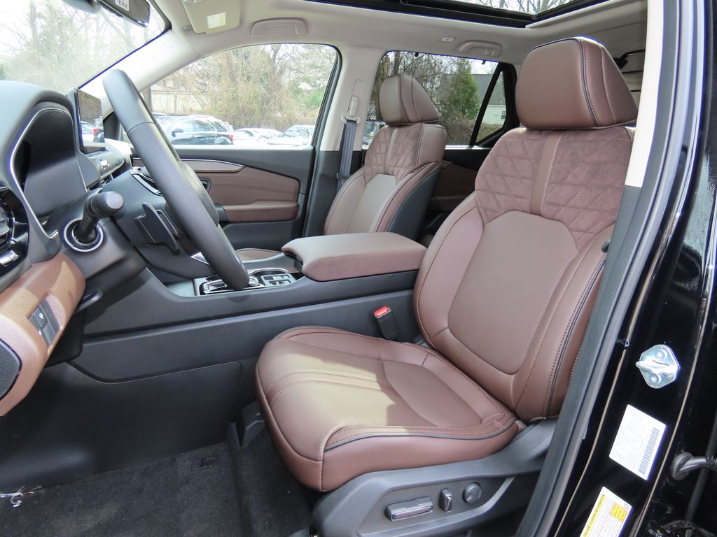 Thumbnail: 2026 Honda Pilot - 19