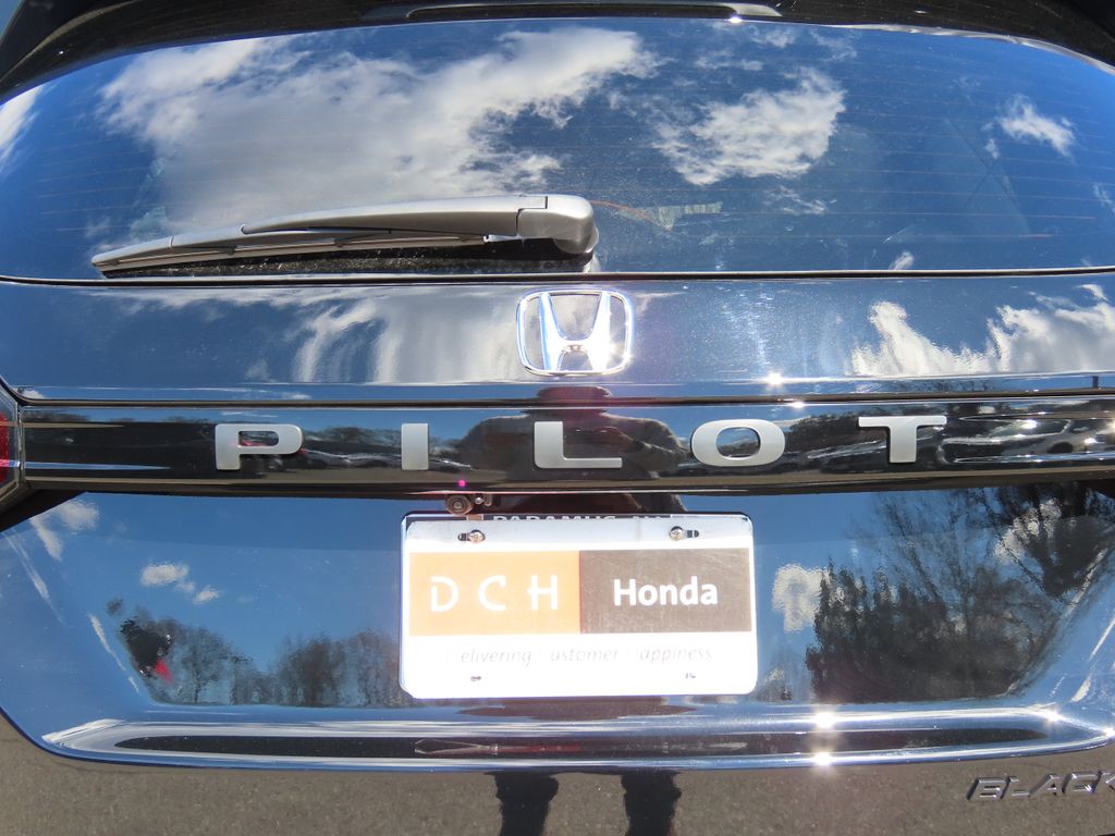 Thumbnail: 2026 Honda Pilot - 7