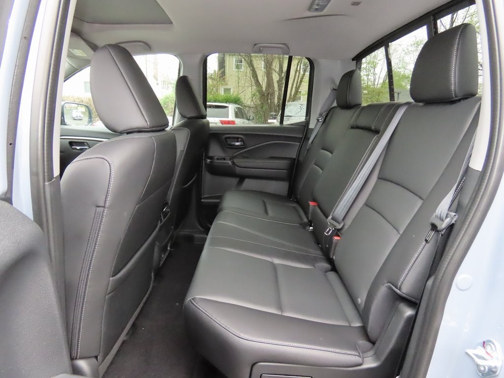 Thumbnail: 2025 Honda Ridgeline - 13