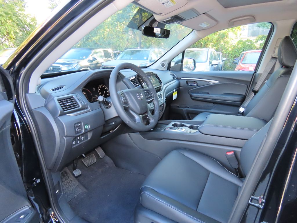 Thumbnail: 2026 Honda Ridgeline - 8