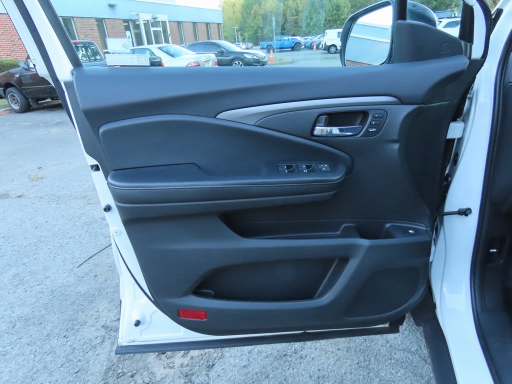 Thumbnail: 2022 Honda Ridgeline - 24