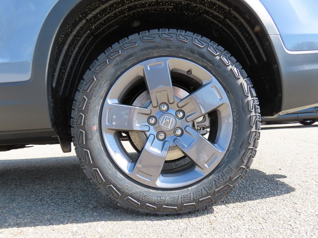 Thumbnail: 2026 Honda Ridgeline - 8