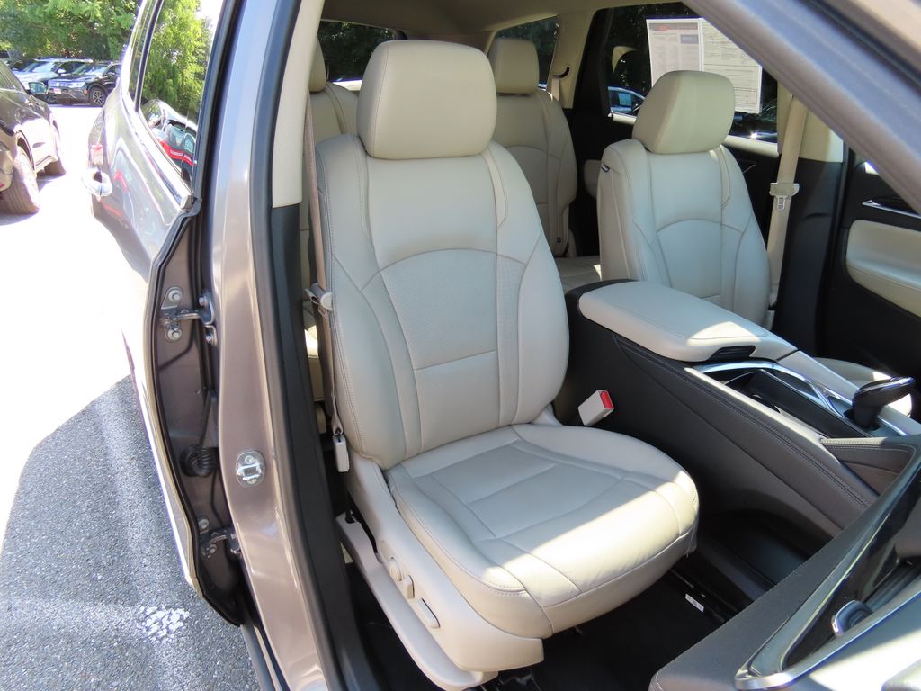 Thumbnail: 2018 Buick Enclave - 12