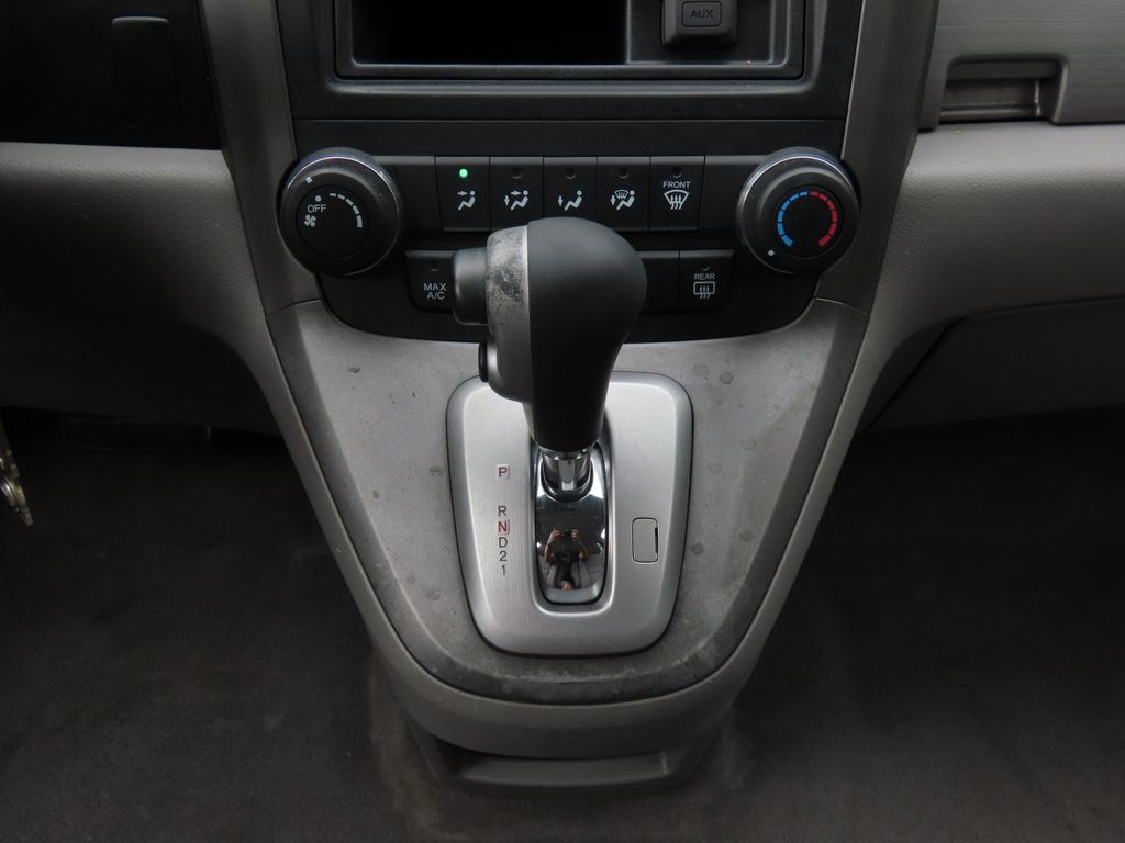Thumbnail: 2011 Honda CR-V - 16