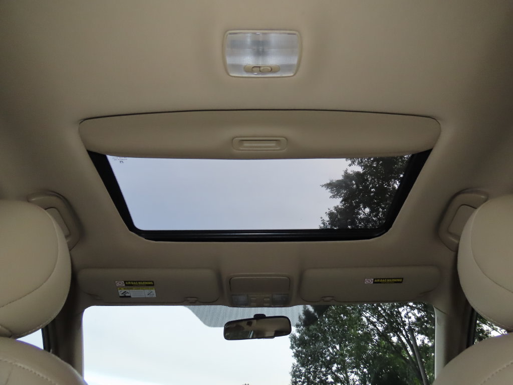 Thumbnail: 2011 Honda CR-V - 24