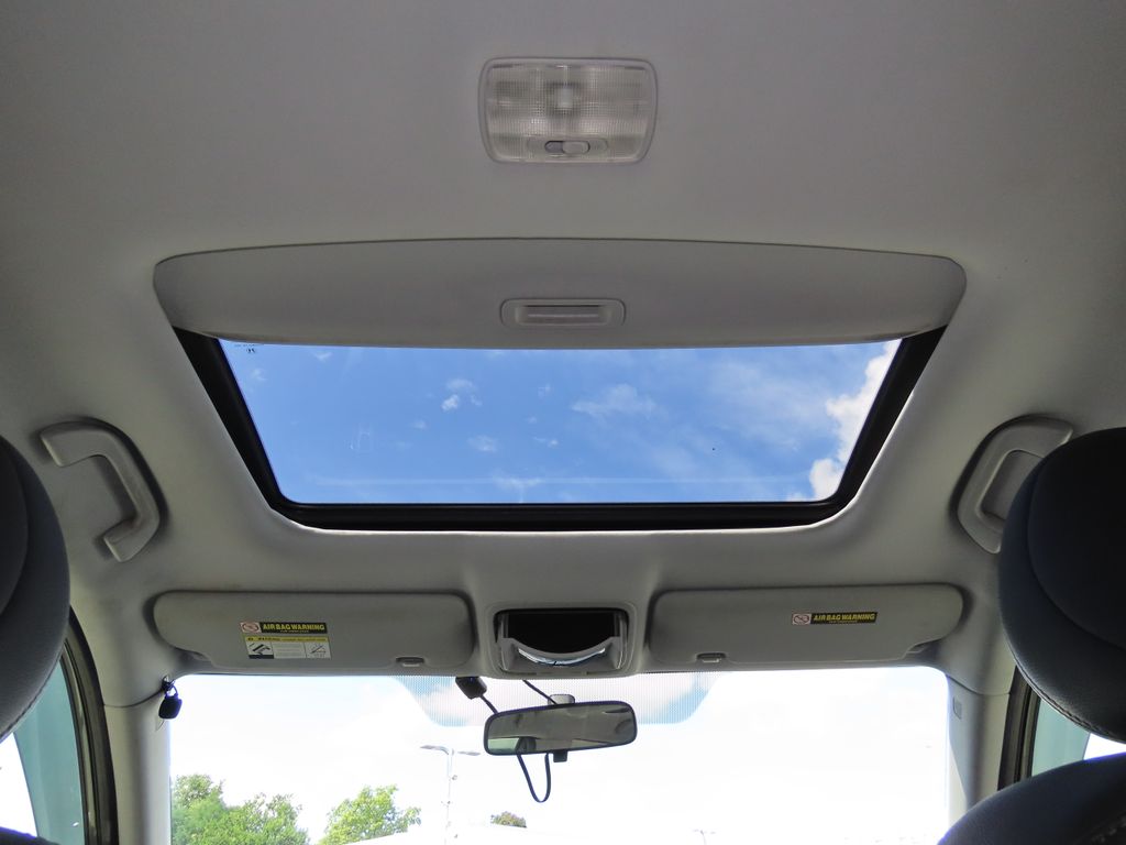 Thumbnail: 2010 Honda CR-V - 25
