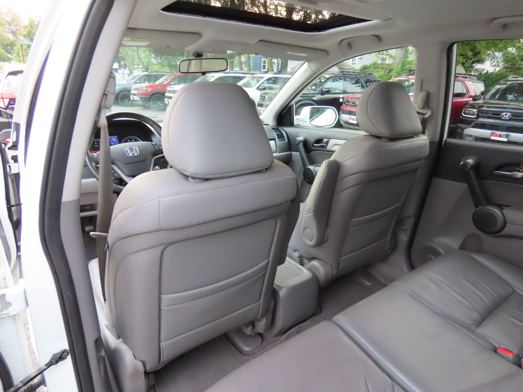 Thumbnail: 2011 Honda CR-V - 21