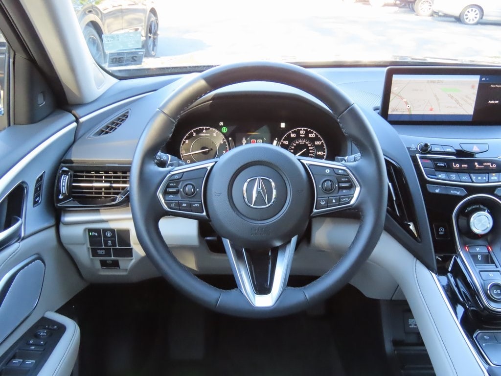 Thumbnail: 2025 Acura RDX - 14