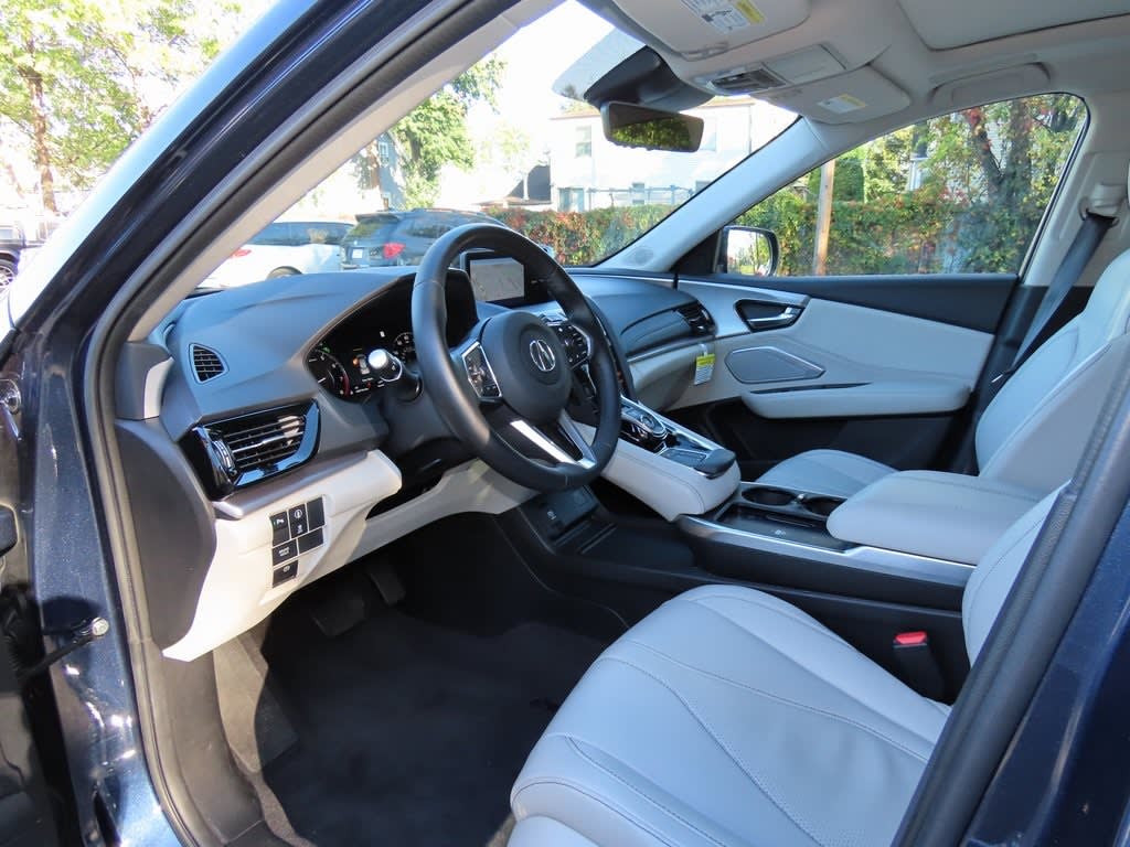 Thumbnail: 2025 Acura RDX - 2